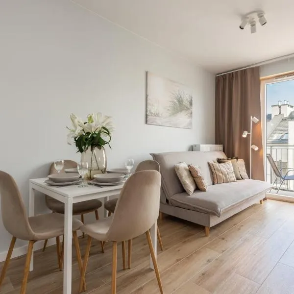 Flatbook Apartamenty - Trimare II Sztutowo z bilardem i parkingiem, hotel in Sztutowo