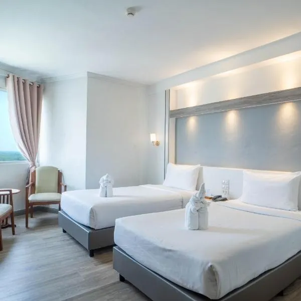 Thong Tarin Hotel, hotel v destinaci Surin