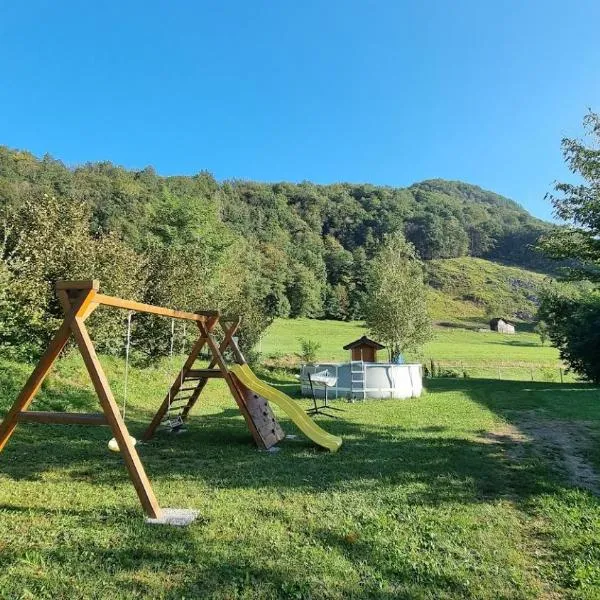 Apartma Patricija - big apartment for 6, hotel a Tolmin