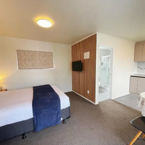 Summer Inn Motel, hotel v destinaci Orewa
