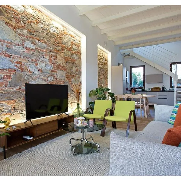 Casa Josephina, Charming Loft just 500 m from Lucca s Centre، فندق في لوكّا