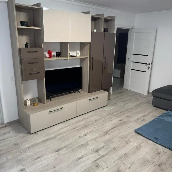 Magic Apartment, hotel in Buzau