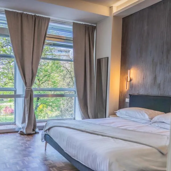 Giardini Rooms, hotel v destinaci Cremona