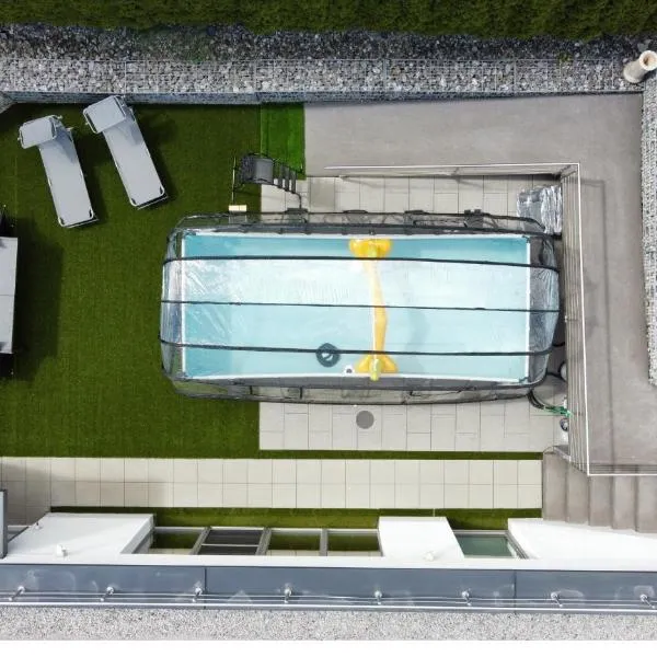 Gartenloft mit Pool, Hotel in Imsterberg