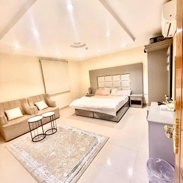 استديو هادى بـدخـول ذاتي, Hotel in Al Kharj