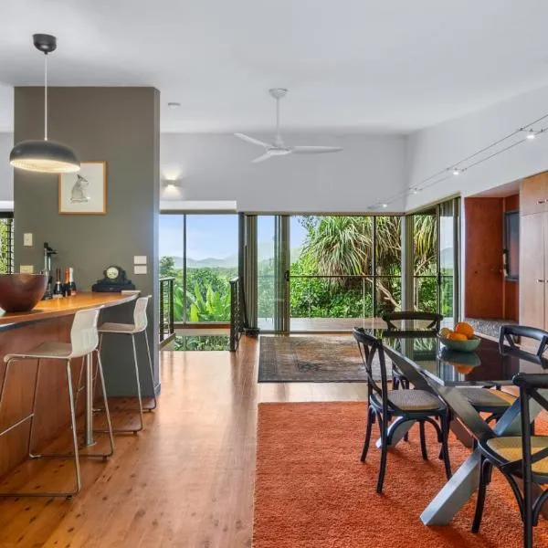 Mountain Breeze Retreat, hotel i Smithfield