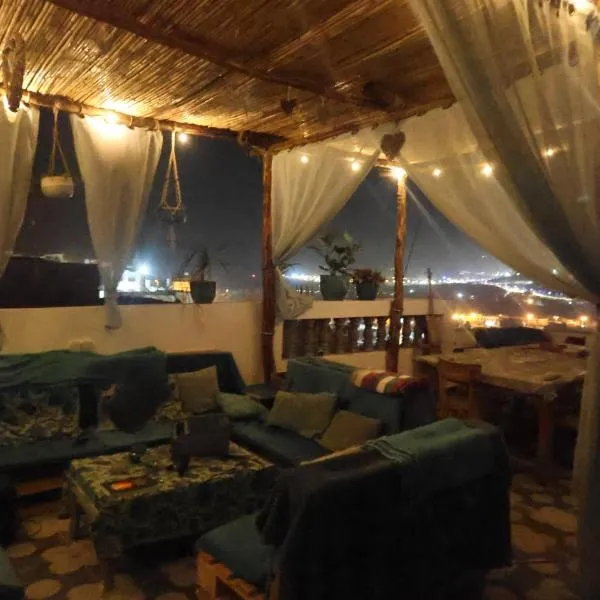Agadir Funky Chill Guesthouse Surf, Horse, Music adventures, hotel v destinaci Aourir