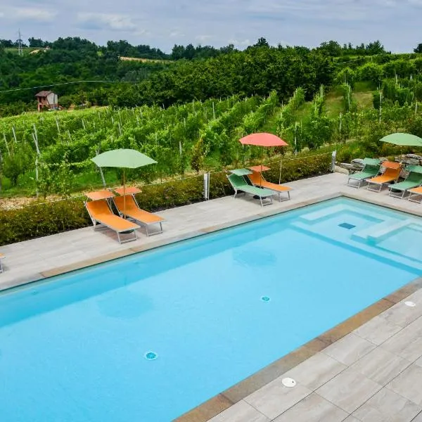 Agriturismo Cascina Ponchietta, hotel em Montà