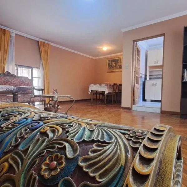 Departamento Amplio en Centro Histórico, hotel sa Sucre
