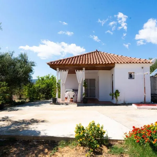 Nature of Karapata, hotel in Koroni