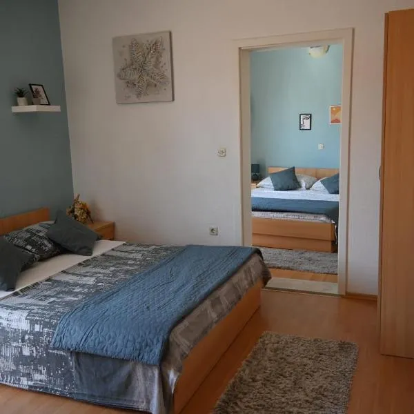 Apartment & Rooms Marigold, hotel v destinácii Baška Voda