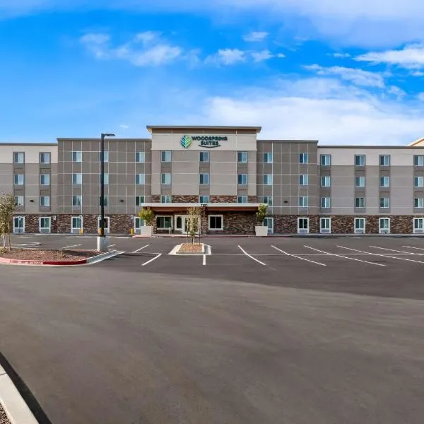 WoodSpring Suites Gilbert - Mesa Gateway Airport, khách sạn ở Queen Creek