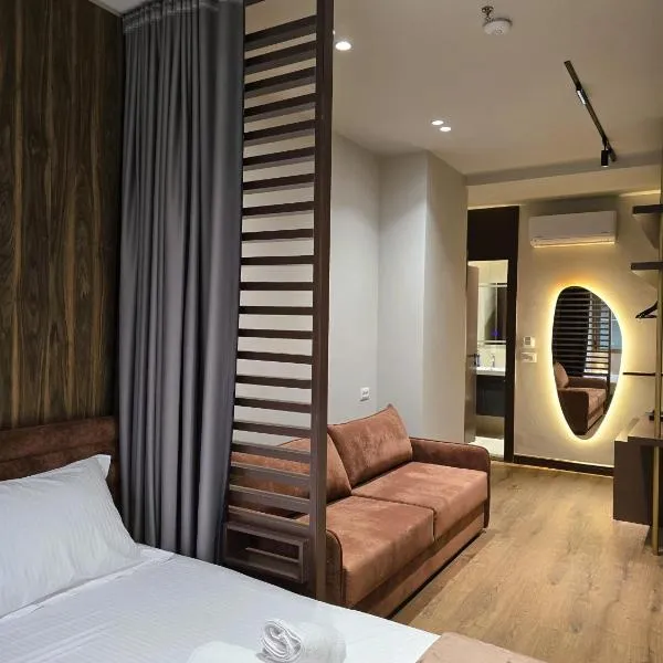 SOLs Center Rooms, hotel di Tiranë