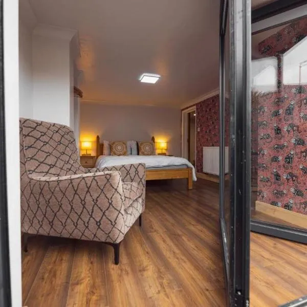 Franky's Place, Residence in Roundhay, Leeds - Free Parking, Breakfast & WiFi, hotel v destinaci Leeds