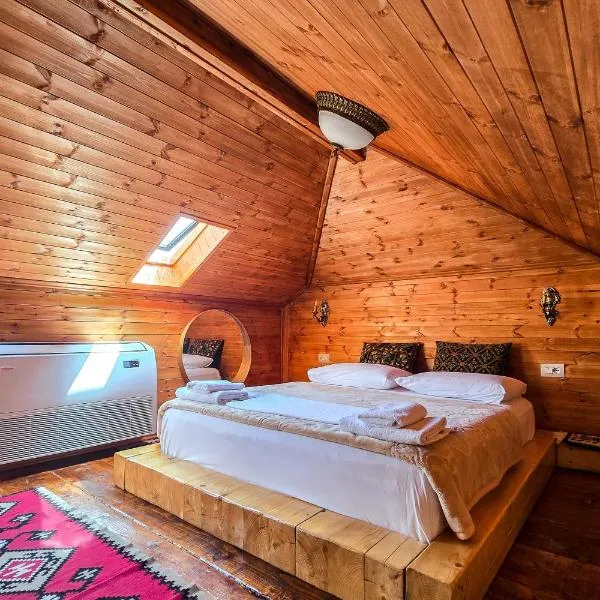Silver Hill Guesthouse, khách sạn ở Gjirokastër