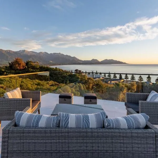 Sleek, Elevated Views, Hidden, hotel in Kaikoura