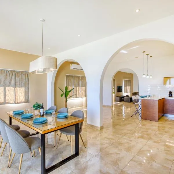 Spacious, Bright, Valley & Sea View Maisonette, hotell sihtkohas Xagħra