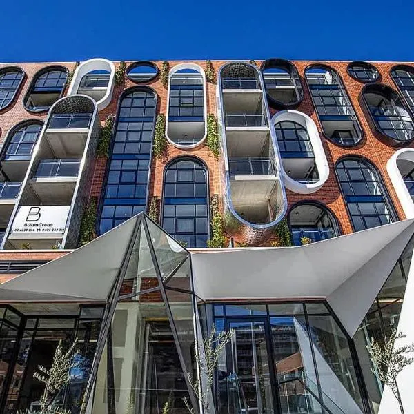 2 Bedroom Luxury & style in the heart of Braddon、Braddonのホテル