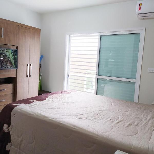 Sobrado aconchegante e acolhedor, com hidro spa - Foto 2