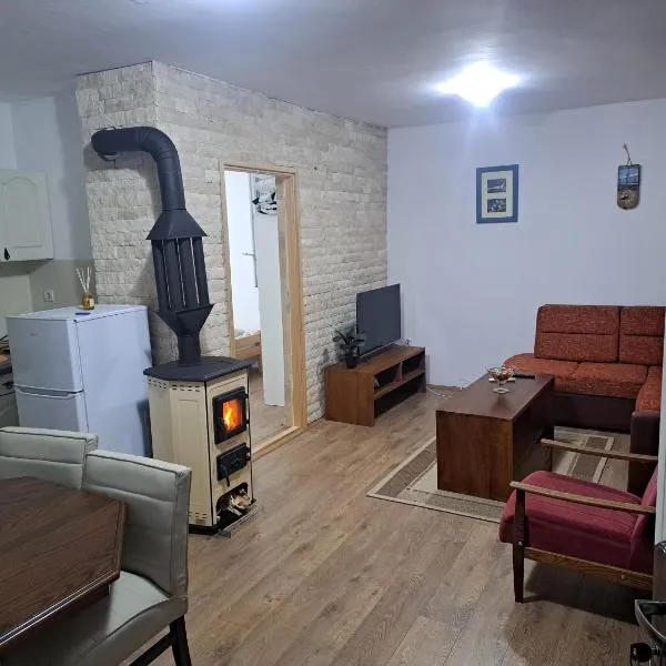 Vila Lipov Hlad Rajac, hotel v destinaci Polom