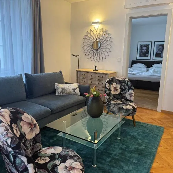 Smile Apartments zum Goldenen Hirschen – hotel w mieście Krems an der Donau