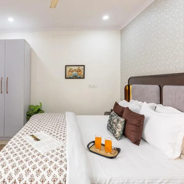 Homlee-Vintage 2BHK-Fort View-Bharat Mandapam-NDLS photo 2