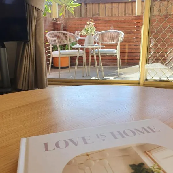 Cosy and Peaceful Retreat, hotel u gradu Melburn