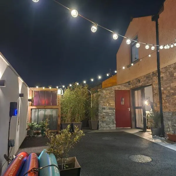 Bath Lane Cottages com & Sauna Garden x8 beds, hotel in Newcastle