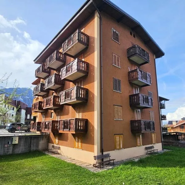 APPARTAMENTO CASANOVA, hotel din Andalo