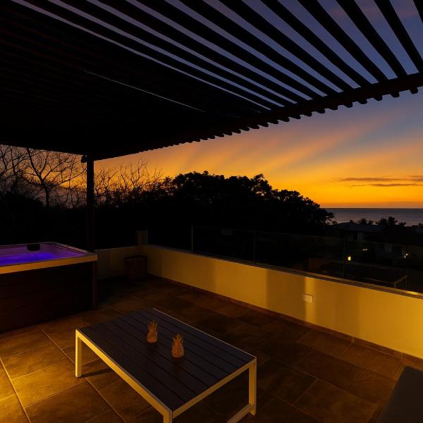 Deluxe Villa Luz Do Mar, rooftop Jacuzzi, vista mar - Foto 5