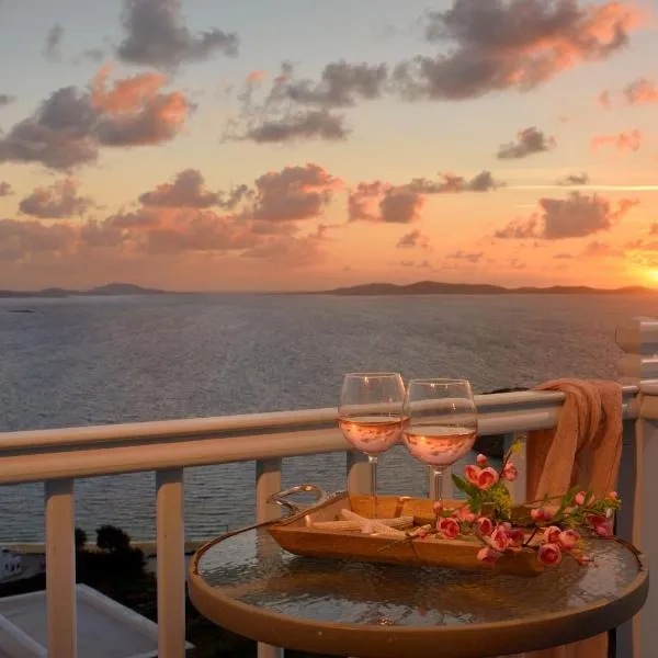 Amelie Suites Mykonos, hotel v destinaci Agios Stefanos