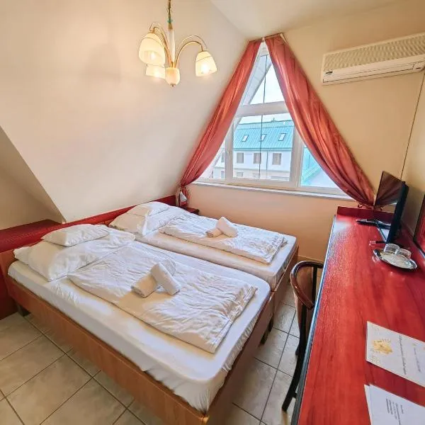 Nóra Hotel – hotel w Hajduszoboszlo