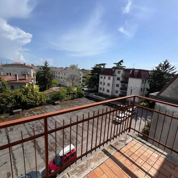Casa Aris, hotel v Monfalcone