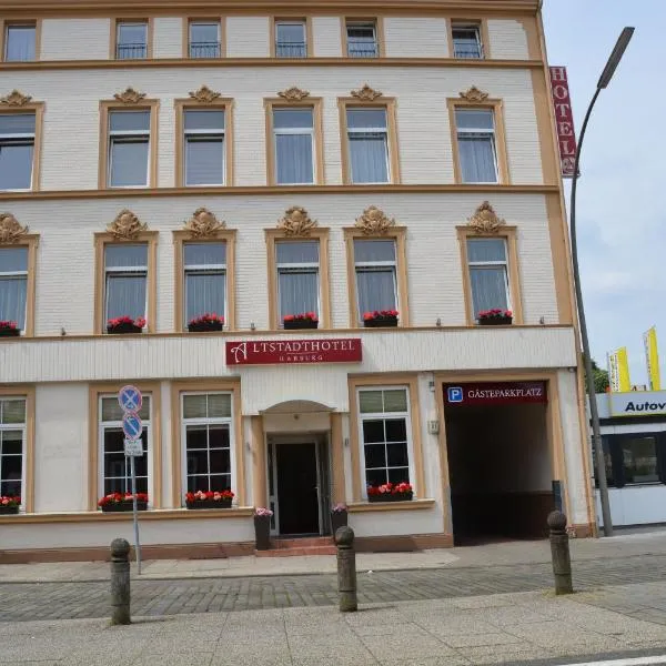 Altstadthotel Harburg, hotel em Sottorf