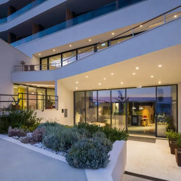 Hotel Ola - Adults Only, hotel di Trogir