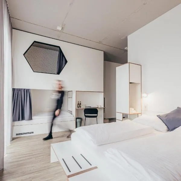 Motel Schlafraum Weng-Dein smartes Hotel-contactless check-In, hotel v destinaci Weng im Innkreis