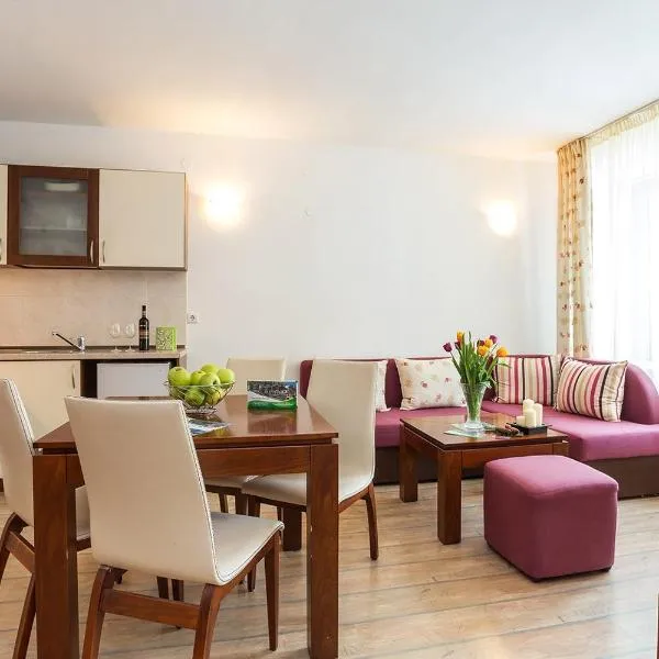 Fantastic 1-bedroom apartment Stream Resort، فندق في بامبوروفو