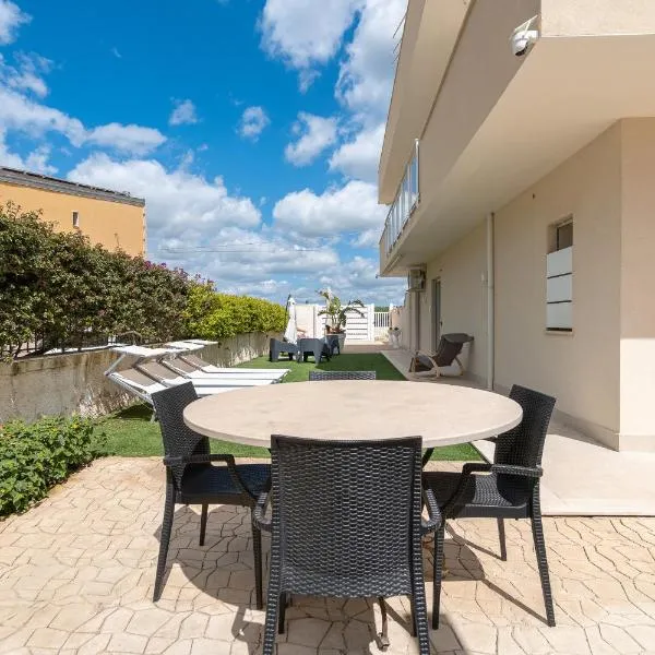 Bove Marino Apartments Marzamemi, hotel in Marzamemi