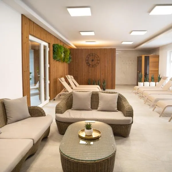 REMZ Apartments & Wellness, hotel v destinaci Dorog