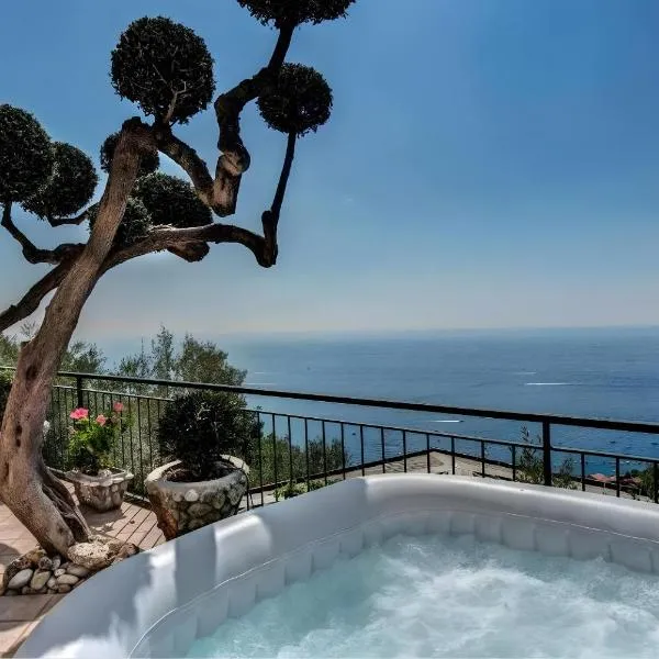 Ulivello House Sea View, hotel em Massa Lubrense