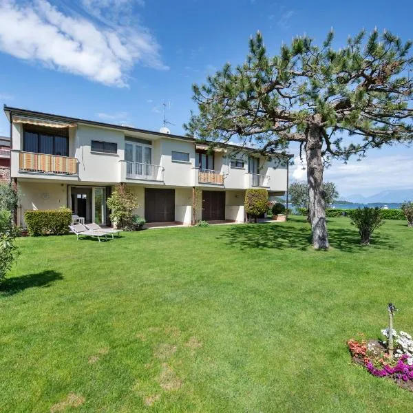 Appartamento Lago Blu, khách sạn ở Manerba del Garda