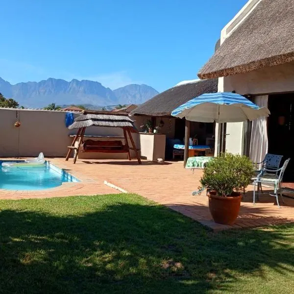 A room with a view at Goedehoop, Strand, Western Cape, hotel v destinaci Strand
