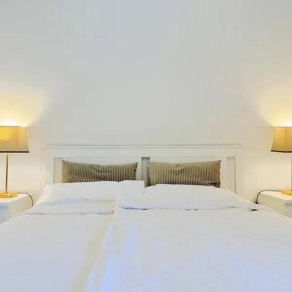 Trave Resort Ferienhaus, hotel v destinaci Schackendorf