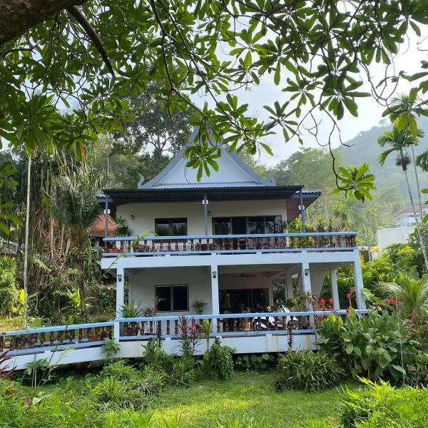 The Vintage Kamala, hotel in Kamala Beach