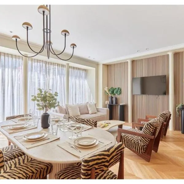 Incredible AC Apartment 3 bedrooms Center of Paris by Studio Prestige, hotel a París