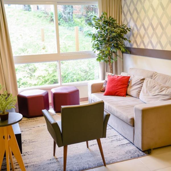 Apartamento completo e bem localizado