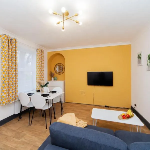 Newly renovated, bright and stylish flat, hotel in Spalding