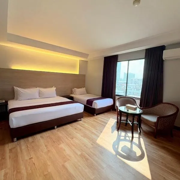 Atrium Boutique Hotel, hotel en Bangkok