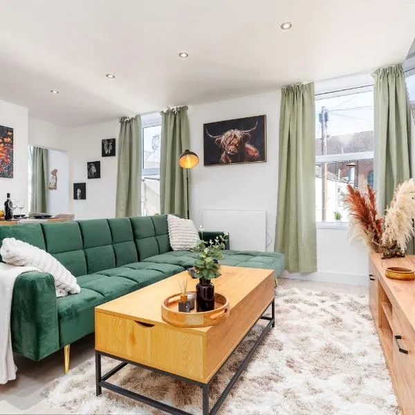 더비에 위치한 호텔 Archies Cozy Retreat A Stylish Derby Hideaway