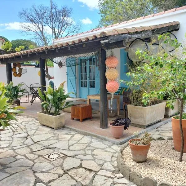 VILLA LES SALINES Maison de Vacances au Grau du Roi, hotel in Le Grau-du-Roi